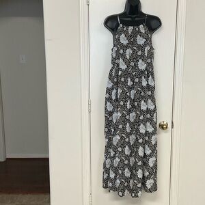 Old Navy Black and White Floral Maxi Dress